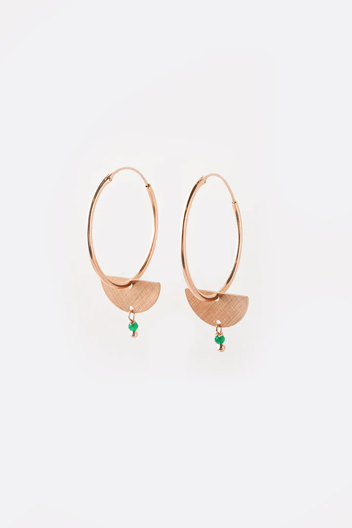 Medium silver earring with half-moon pendant