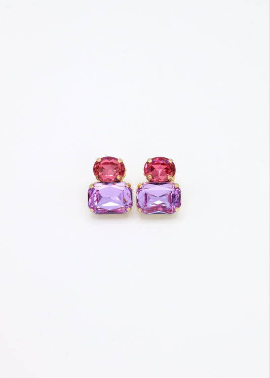 Orecchini Confetti Laura Sciunnach fatti a mano, piccoli e leggeri (3 g), design contemporaneo con dettagli colorati, chiusura a perno con farfallina, gioielli artigianali made in Italy personalizzabili. 