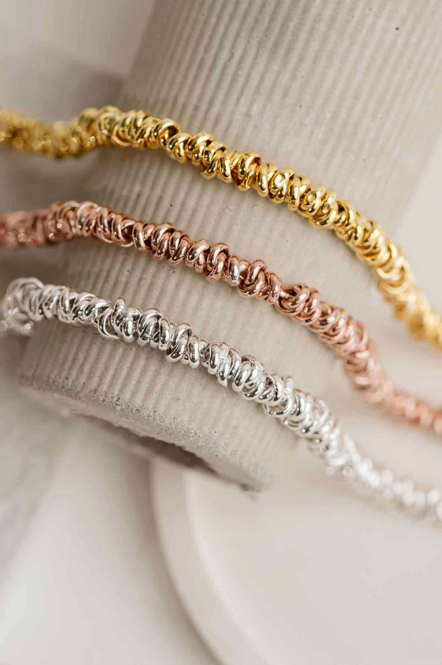 Bracciale argento anellini incrociati