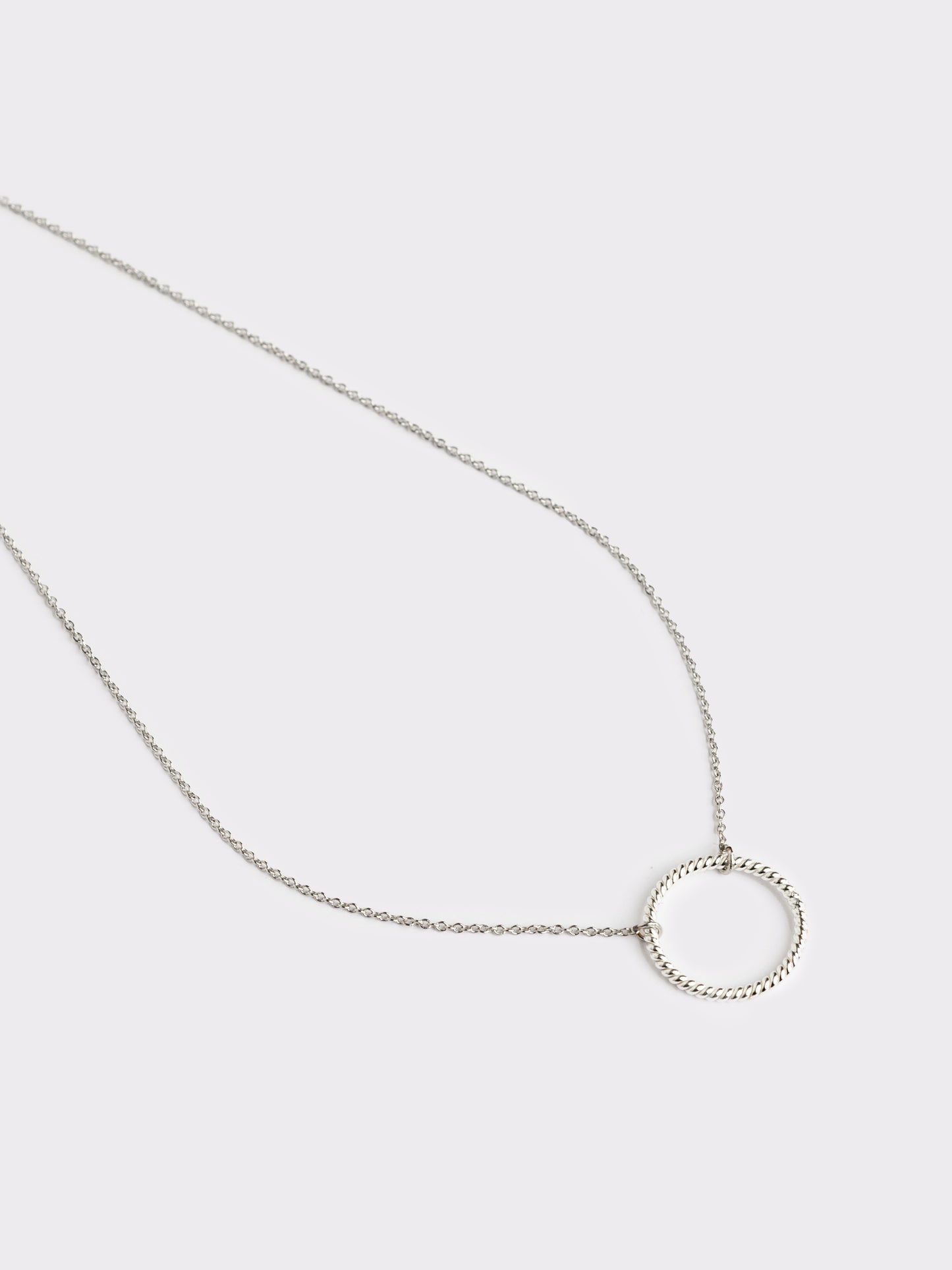 Collana cerchio Torchon
