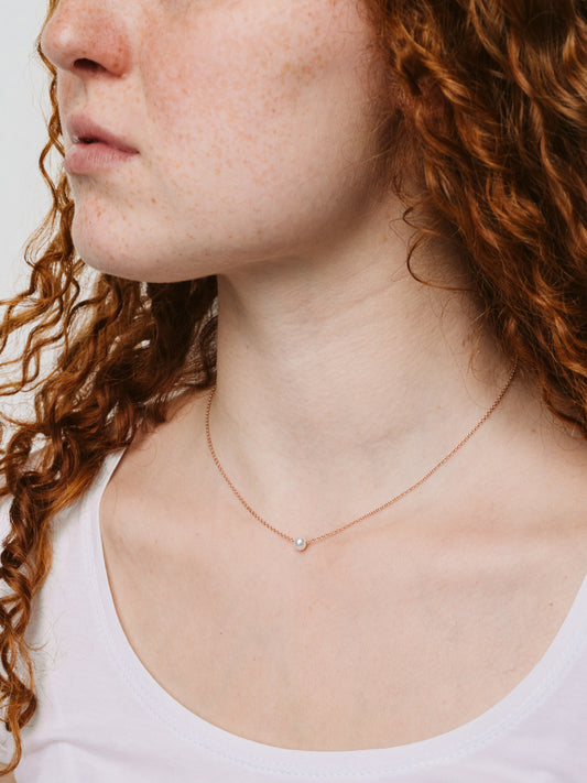Collana Filo con perla di lago