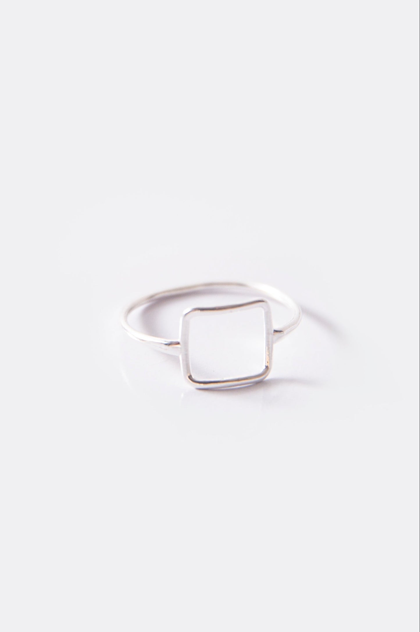 #anello #ring #argento #silver #quadrato #simboli #anellisottili #idearegalo #regalodonna #amiche #friendship #gioiello #jewelery